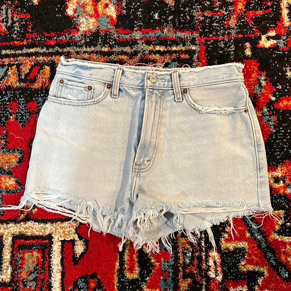 Abercrombie & Fitch Annie High Rise Cutoff shorts, 27